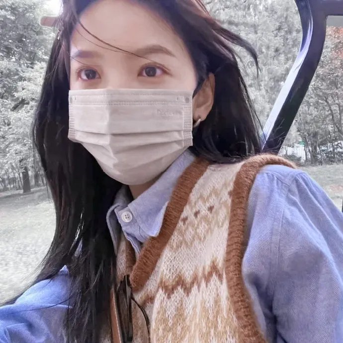 背后的她,眼前的我 在线观看